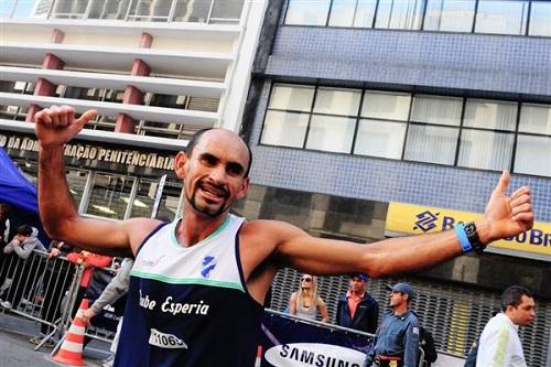 Atleta de elite enfrenta sua 13ª edição da principal prova de rua da América Latina / Foto: Davi Santos Jr - Fotoarena